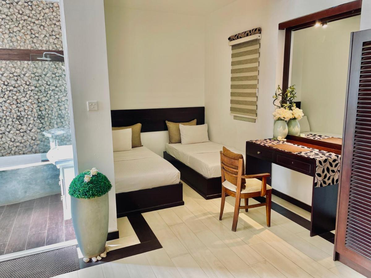 8 Plus Luxury Apartments Negombo Ngoại thất bức ảnh