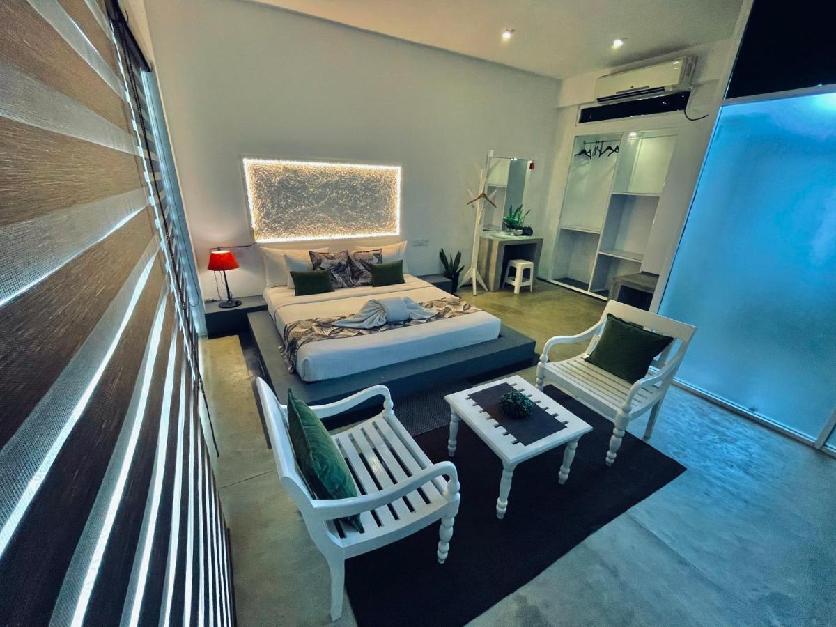8 Plus Luxury Apartments Negombo Ngoại thất bức ảnh