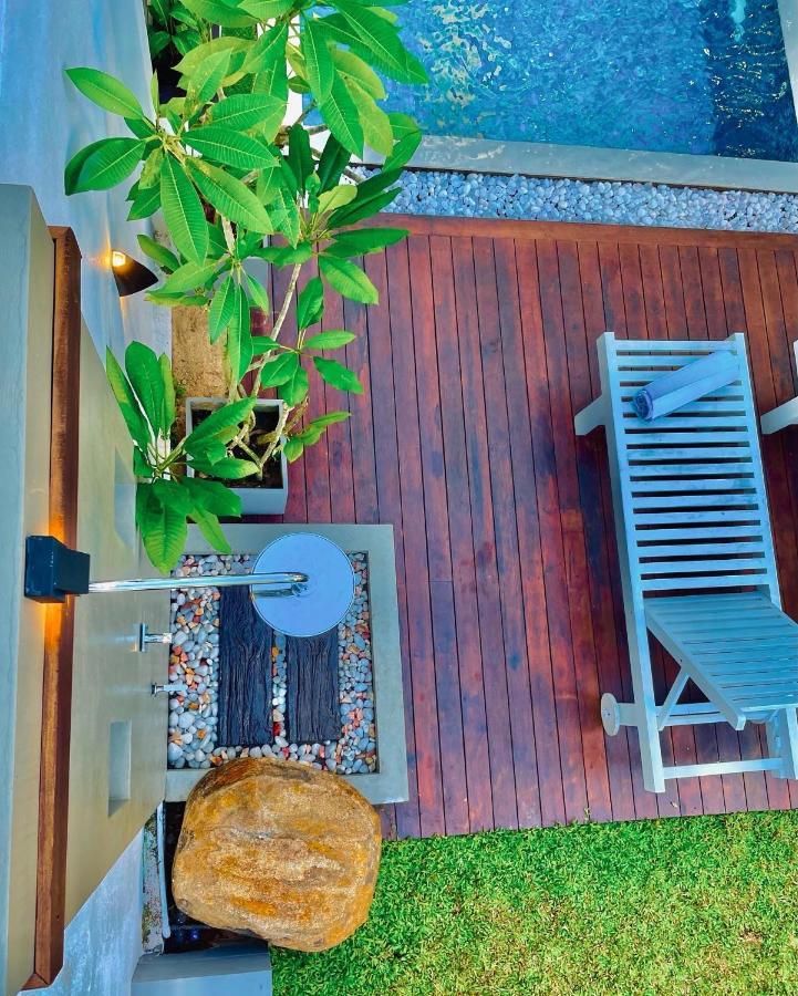 8 Plus Luxury Apartments Negombo Ngoại thất bức ảnh