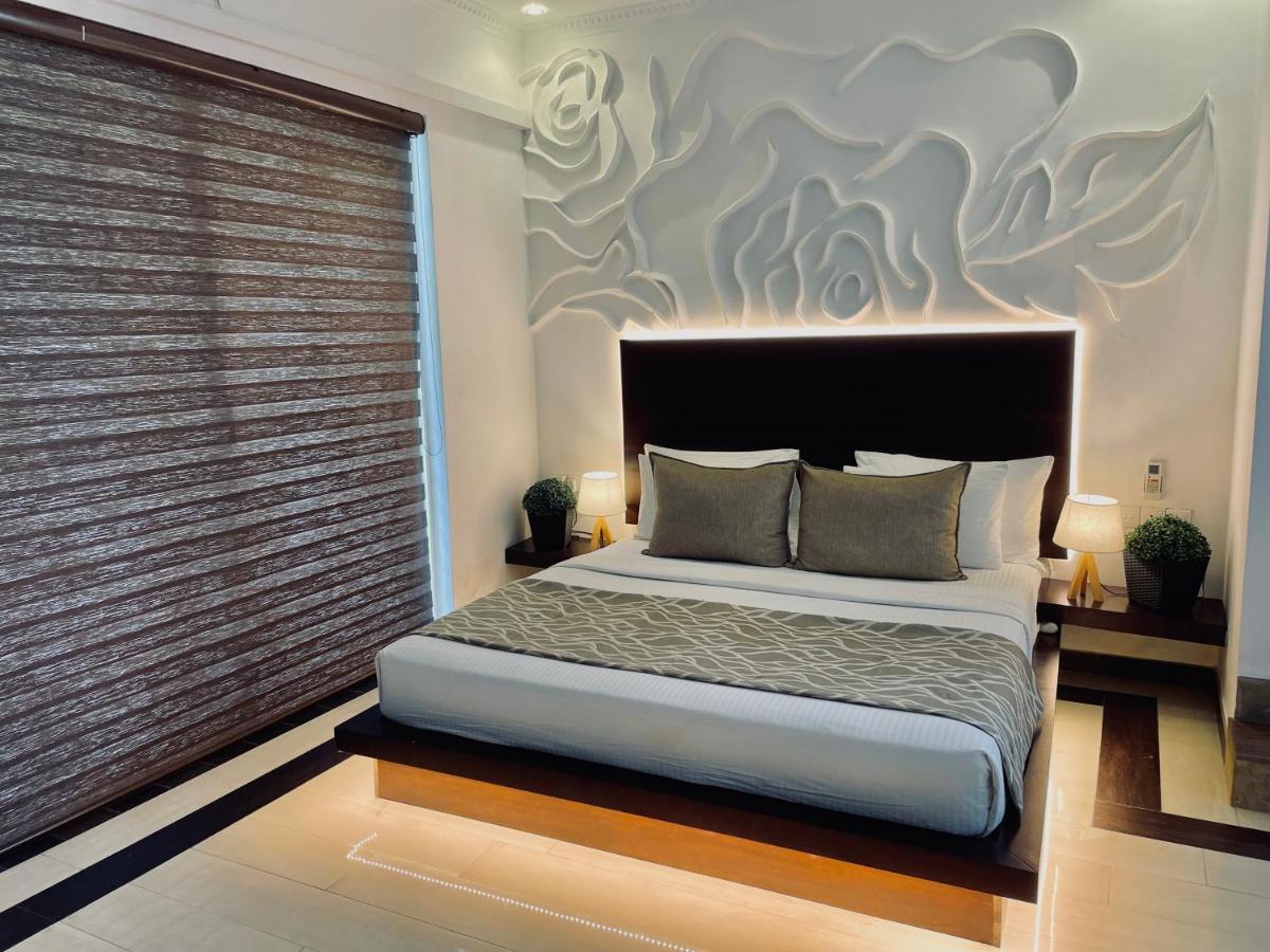 8 Plus Luxury Apartments Negombo Ngoại thất bức ảnh