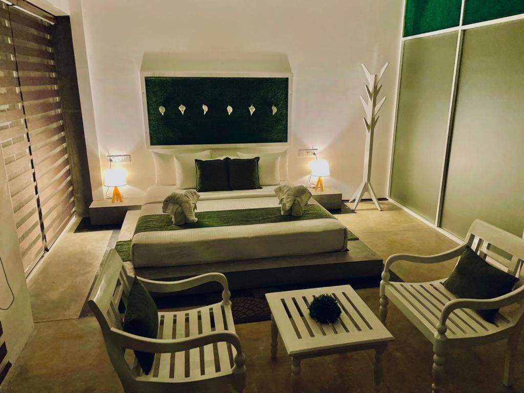 8 Plus Luxury Apartments Negombo Ngoại thất bức ảnh