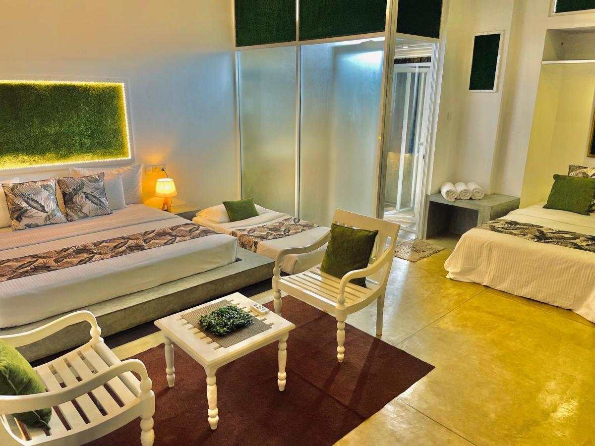 8 Plus Luxury Apartments Negombo Ngoại thất bức ảnh