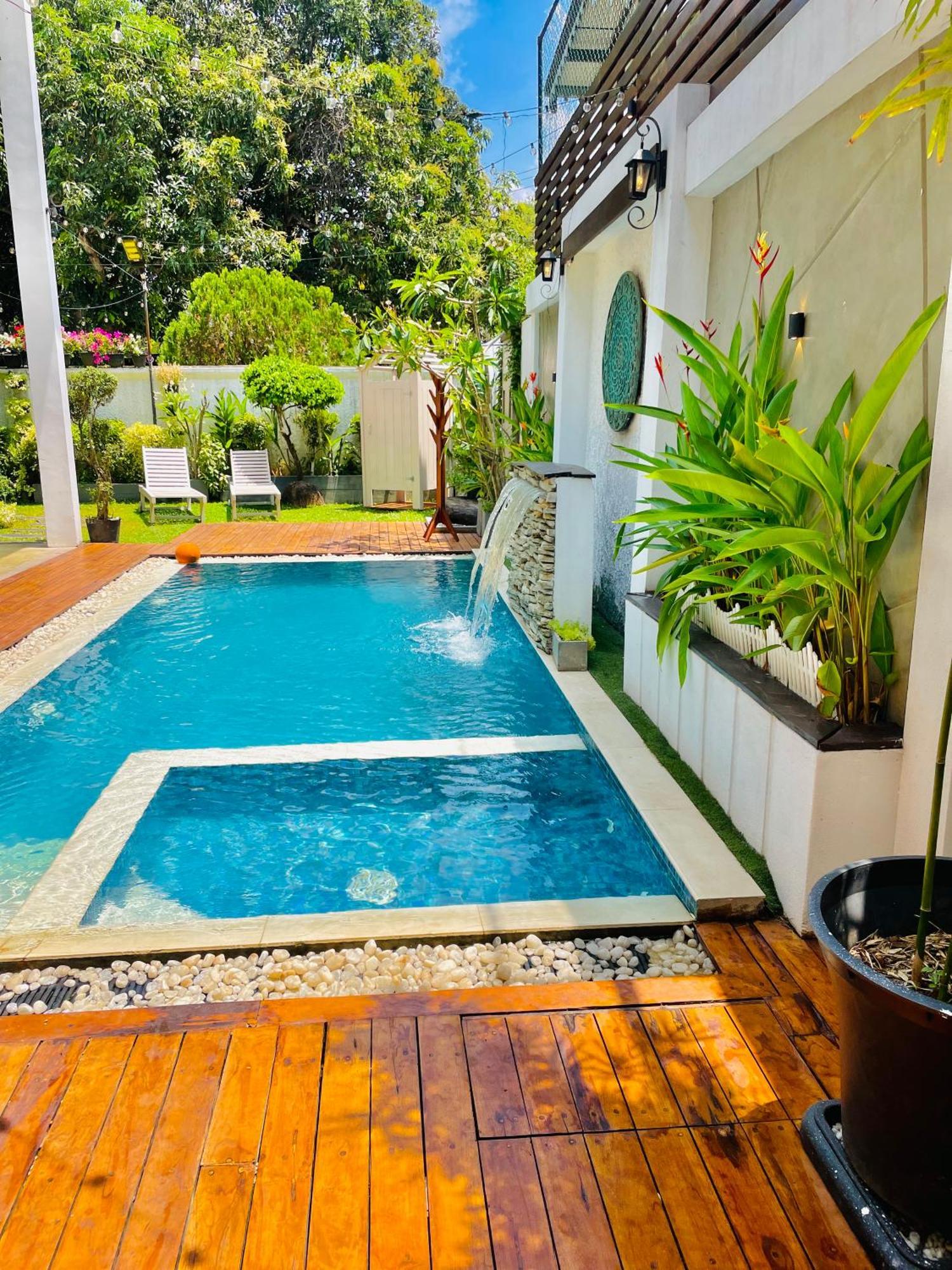8 Plus Luxury Apartments Negombo Ngoại thất bức ảnh